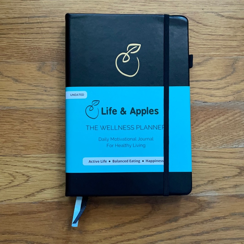 NWT Life & Apples The Wellness Planner